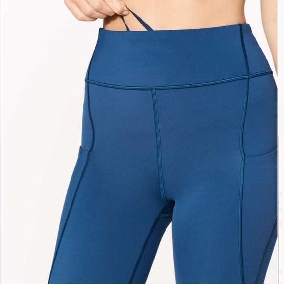 Lululemon Break Free Crop (Nulux 17")
Night Tide - Picture 6 of 16